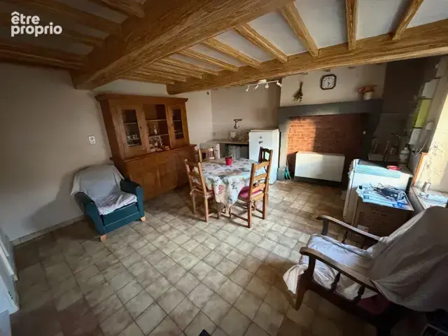 Maison à la campagne avec dépendances et grand terrain attenant - photo 8