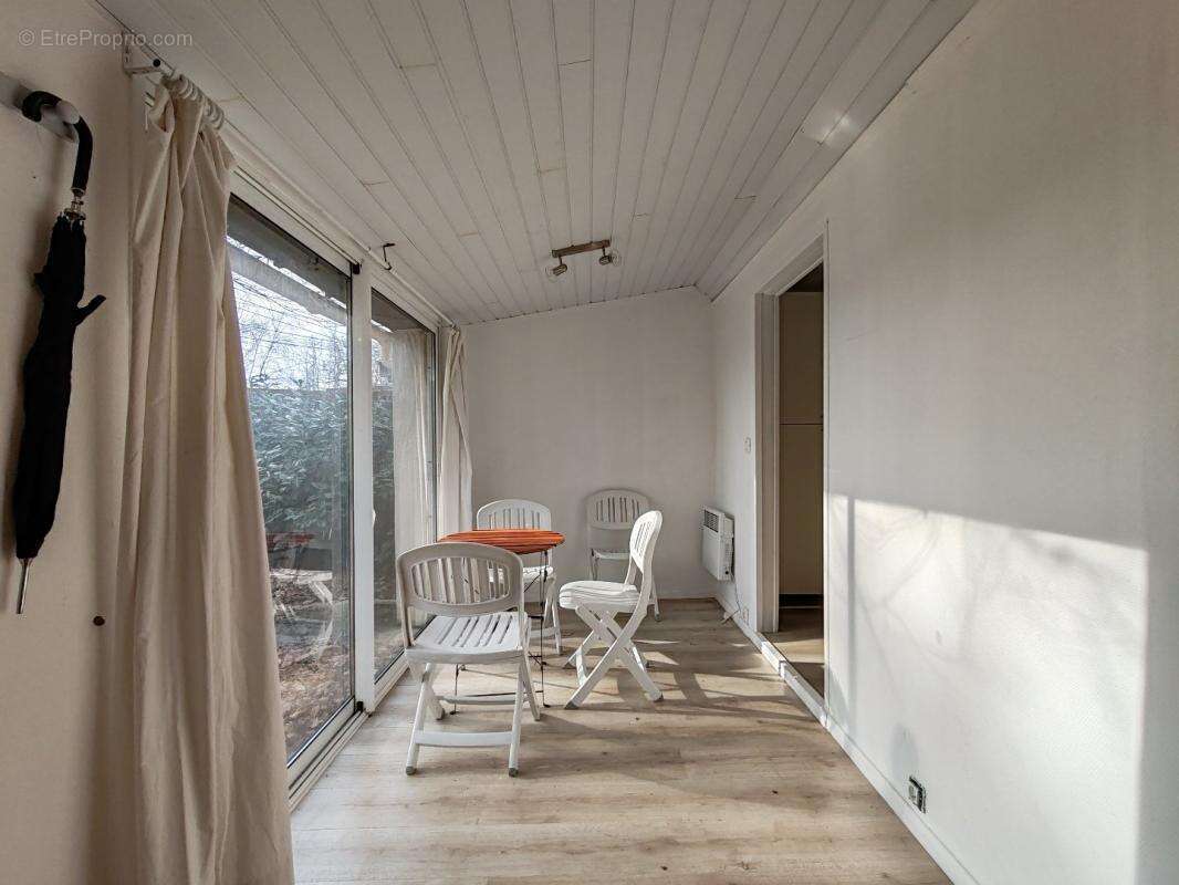 Maison à NARGIS