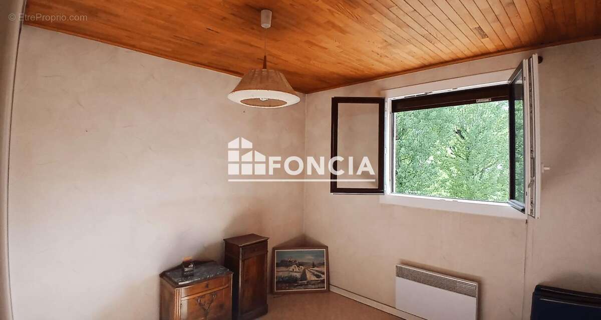 Appartement à VIZILLE