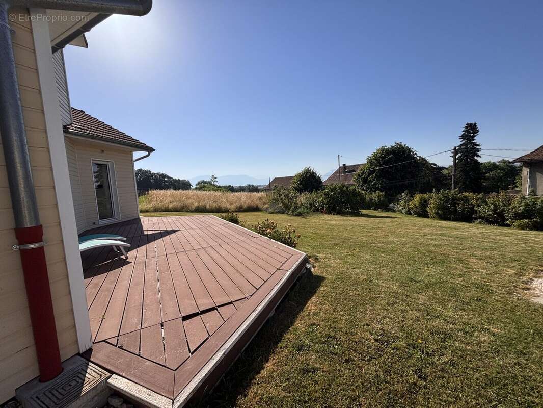 Maison 193 m² à Bevenais  - photo 3
