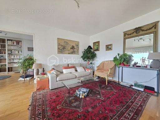 Appartement à BALLAINVILLIERS