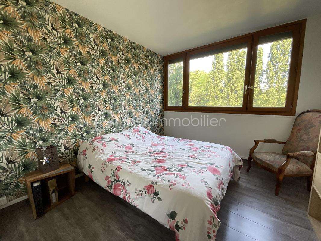 Beau duplex de 62 m² à 12 min à pied du rer b la croix-de-berny (limite antony) - photo 13