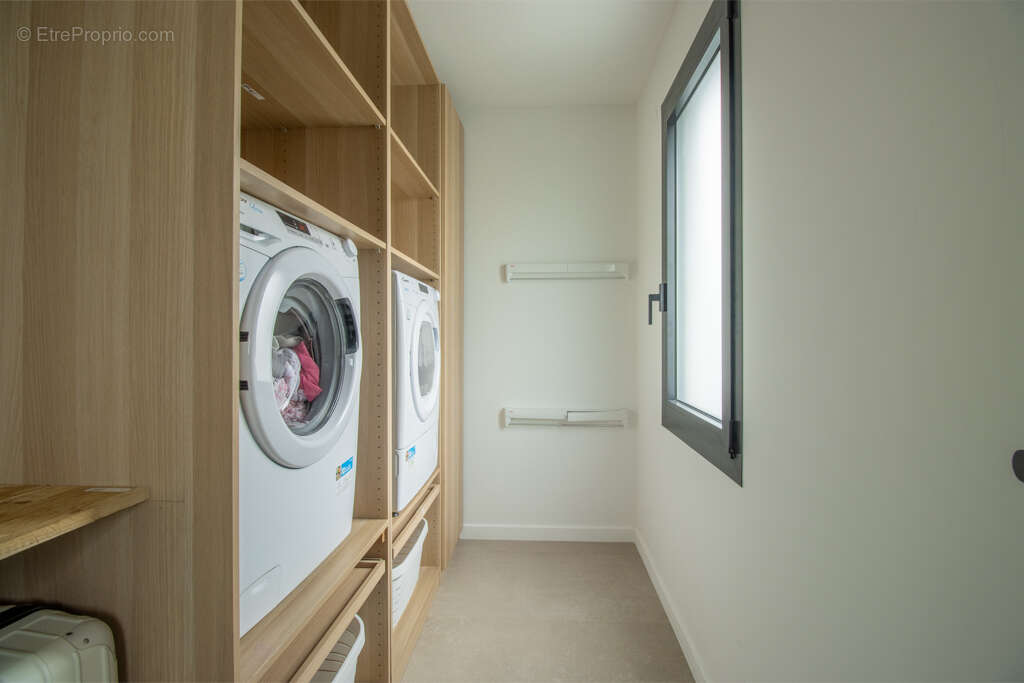 Maison à SAINT-BARTHELEMY-D&#039;ANJOU