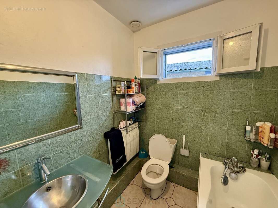 Maison à CALLENGEVILLE