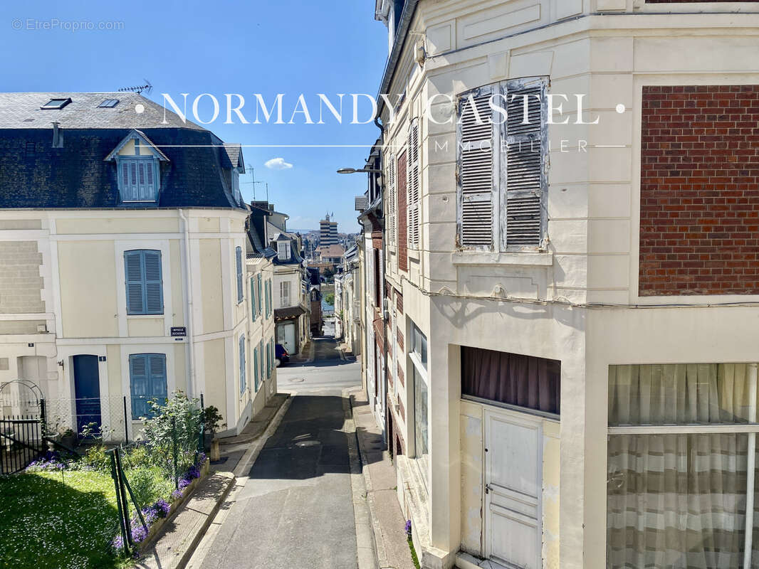 Maison à TROUVILLE-SUR-MER