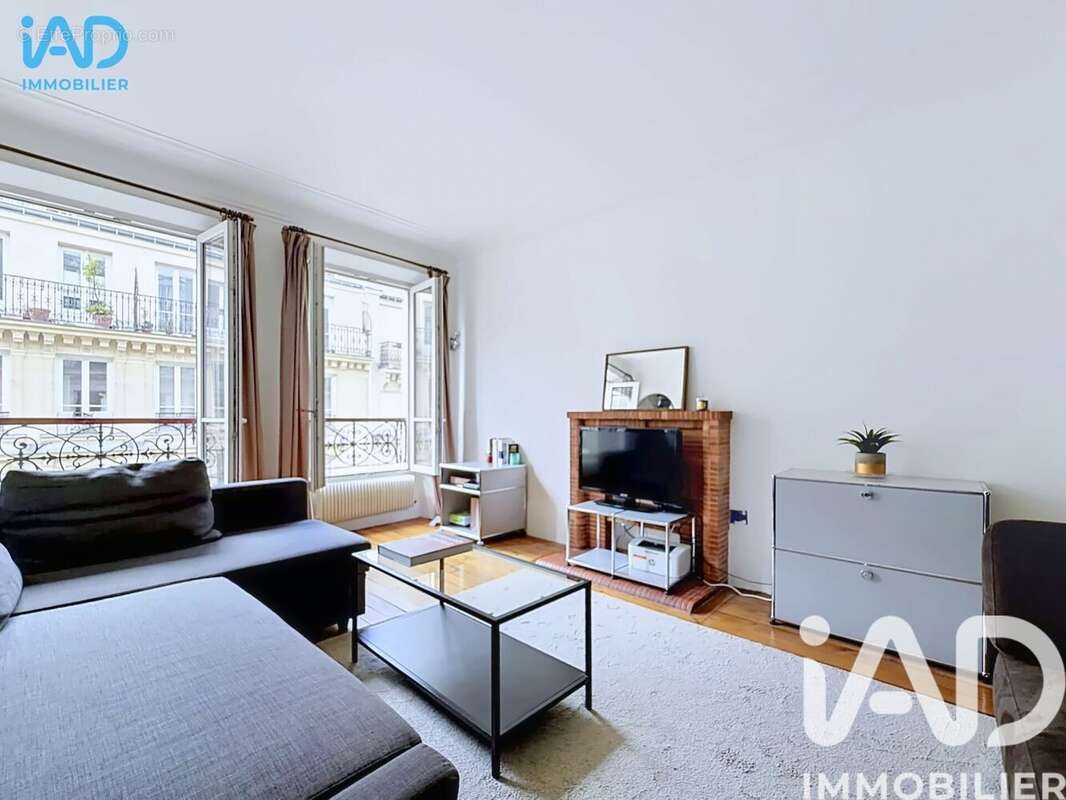 Photo 3 - Appartement à PARIS-10E