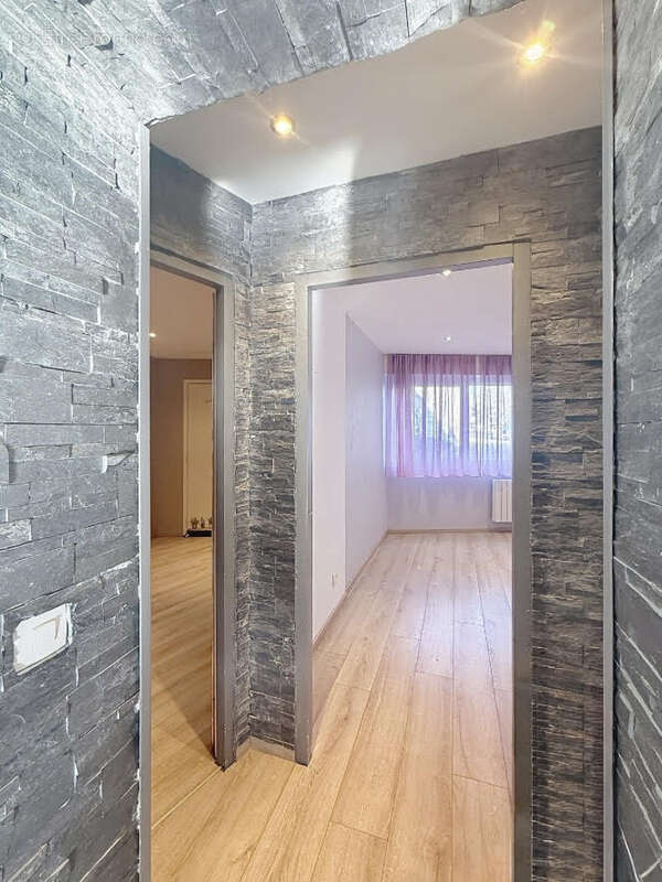 Appartement à ANNECY-LE-VIEUX