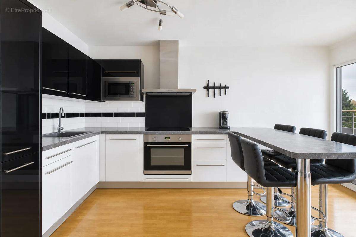 Studio avec balcon et parking – Choisy-le-Roi - photo 7