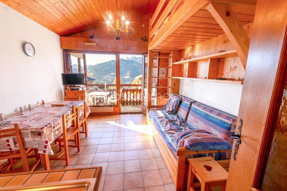 Appartement à CREST-VOLAND