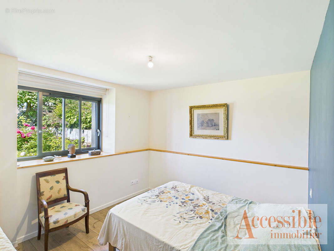 Appartement à PUGNY-CHATENOD