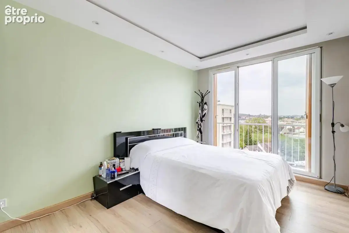 Appartement de 4 pièces de 77 m² à Deuil-la-Barre - photo 11
