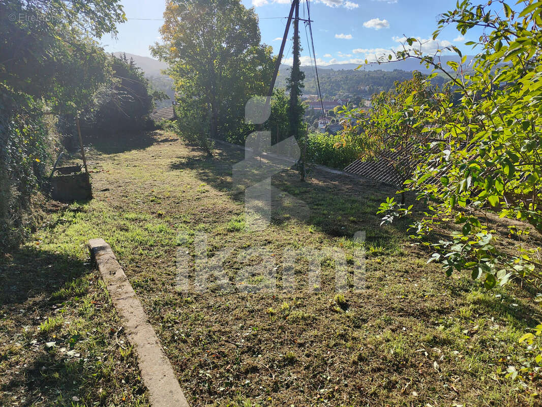 Terrain à ANNONAY