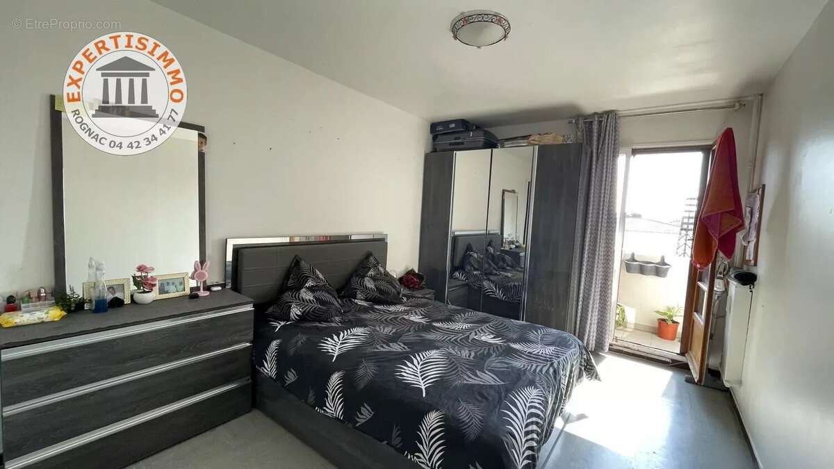 BERRE - Appartement T4 - photo 5