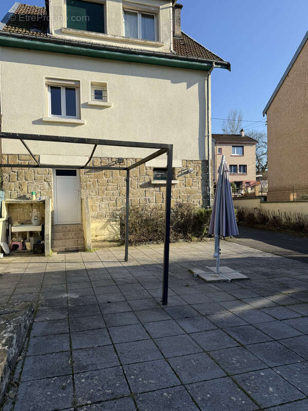 Maison à CHARLEVILLE-MEZIERES