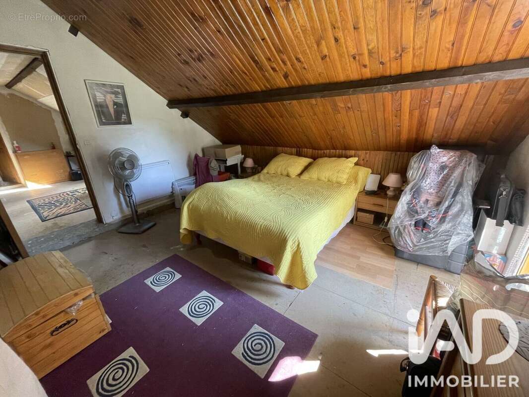 Maison 90 m² à Chateauneuf-Val-De-Bargis  - photo 9