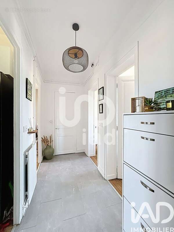 Photo 6 - Appartement à QUINCY-SOUS-SENART