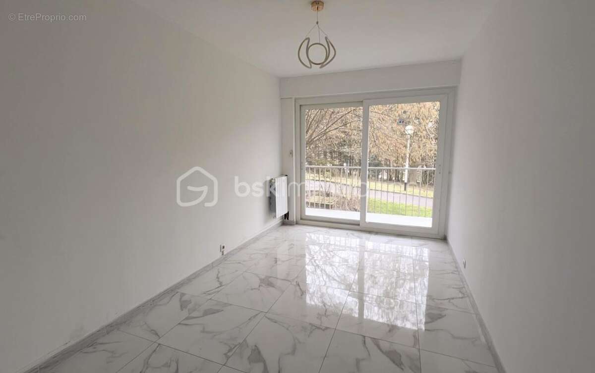 Appartement à RIS-ORANGIS