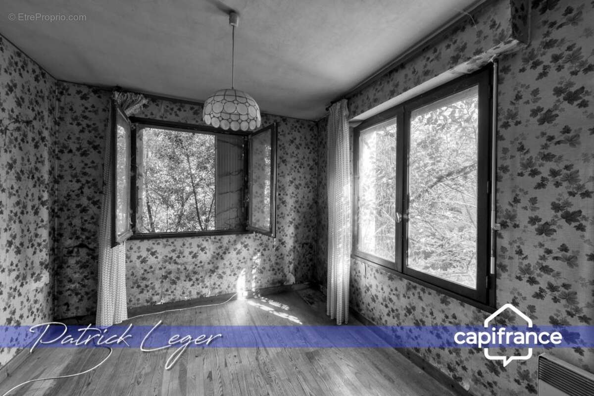 SAINT MARTIN DE RE (17), maison à rénover de 95 m² sur terrain de plus de 730m² en zone UB - photo 10