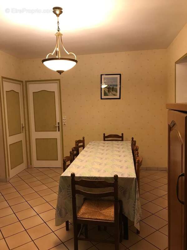 Cuisine - Maison à PLOUEC-DU-TRIEUX