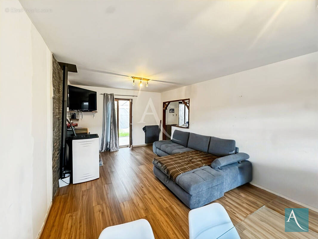 Maison à BOISSY-SOUS-SAINT-YON