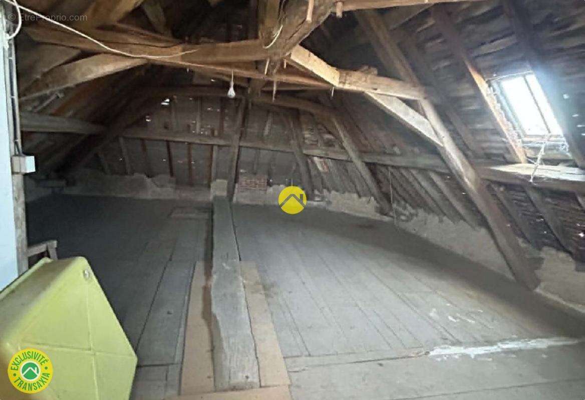2 maisons avec garage et jardin - photo 12