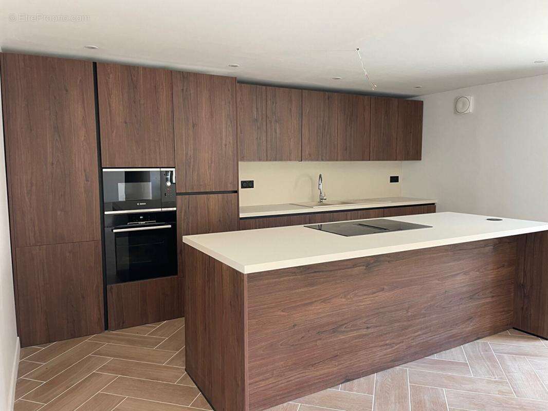 Maison à SAINTE-GEMME-MORONVAL