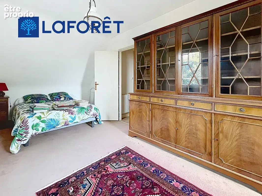 A VENDRE- Maison Pontivy 7 pièce(s) 206 m2 - photo 12