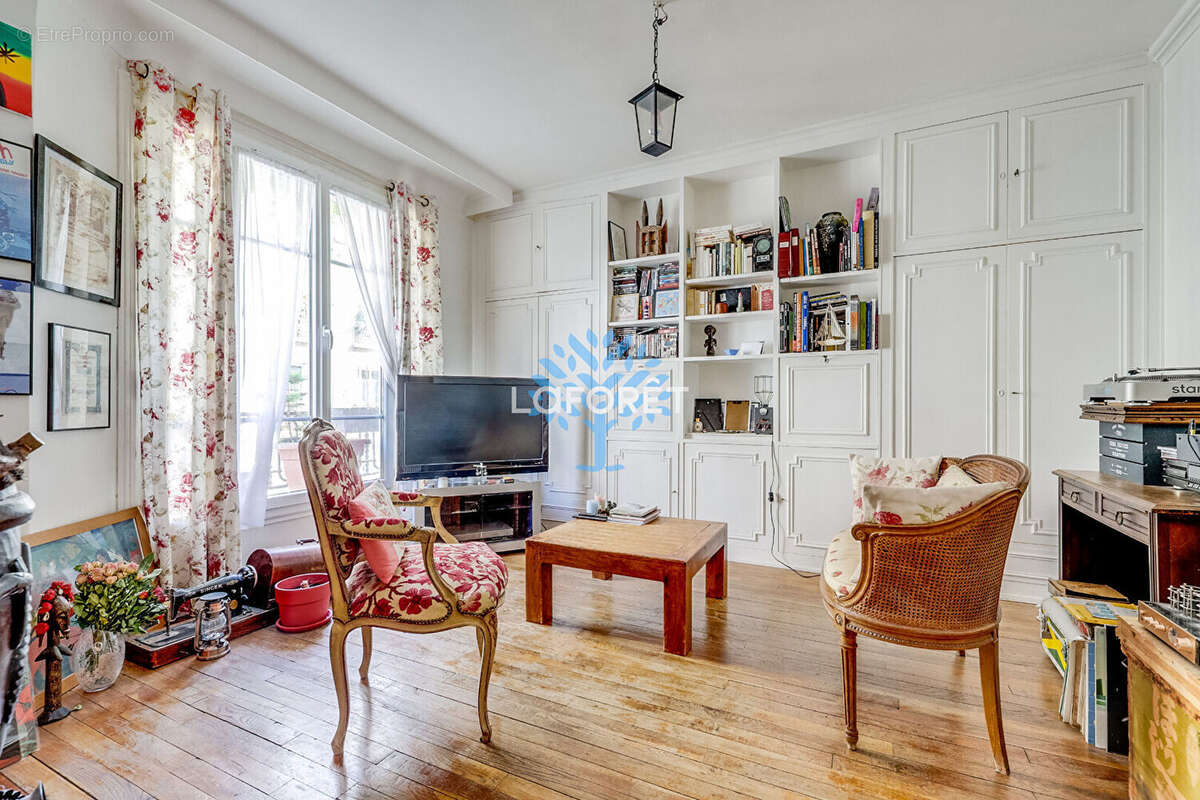 Appartement à PARIS-12E