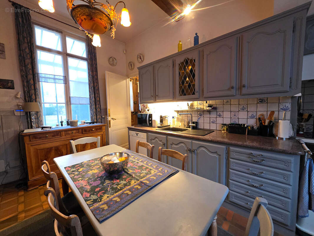 Maison à CREVECOEUR-LE-GRAND