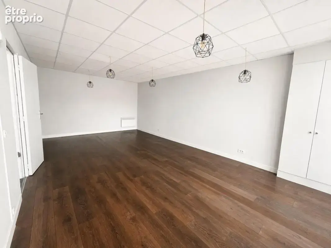 Vannes – ensemble immobilier mixte de plus de 365 m² – professionnel, habitation, investissement – proche gare et centre-ville - photo 4