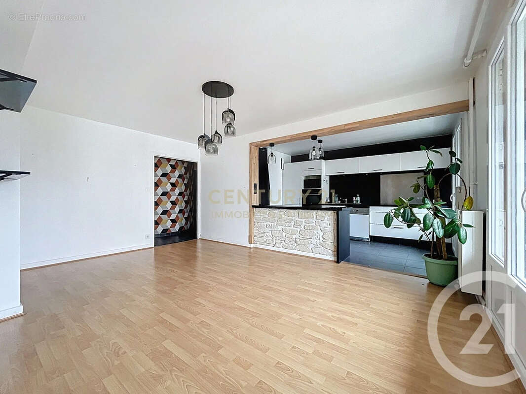 Appartement à BOURGOIN-JALLIEU