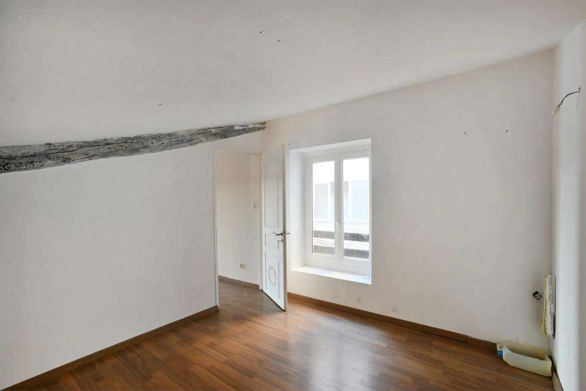 Appartement à SAINT-AMBROIX