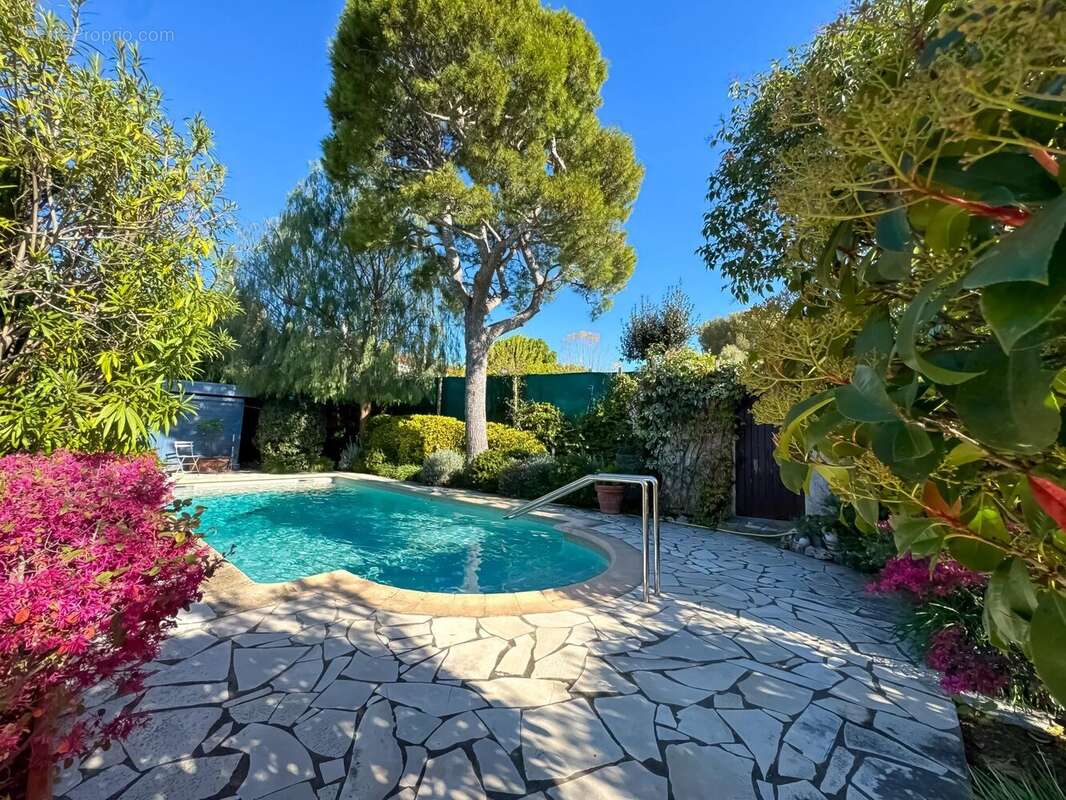 Maison à SAINT-JEAN-CAP-FERRAT