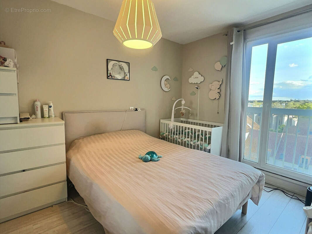 Appartement à THIAIS