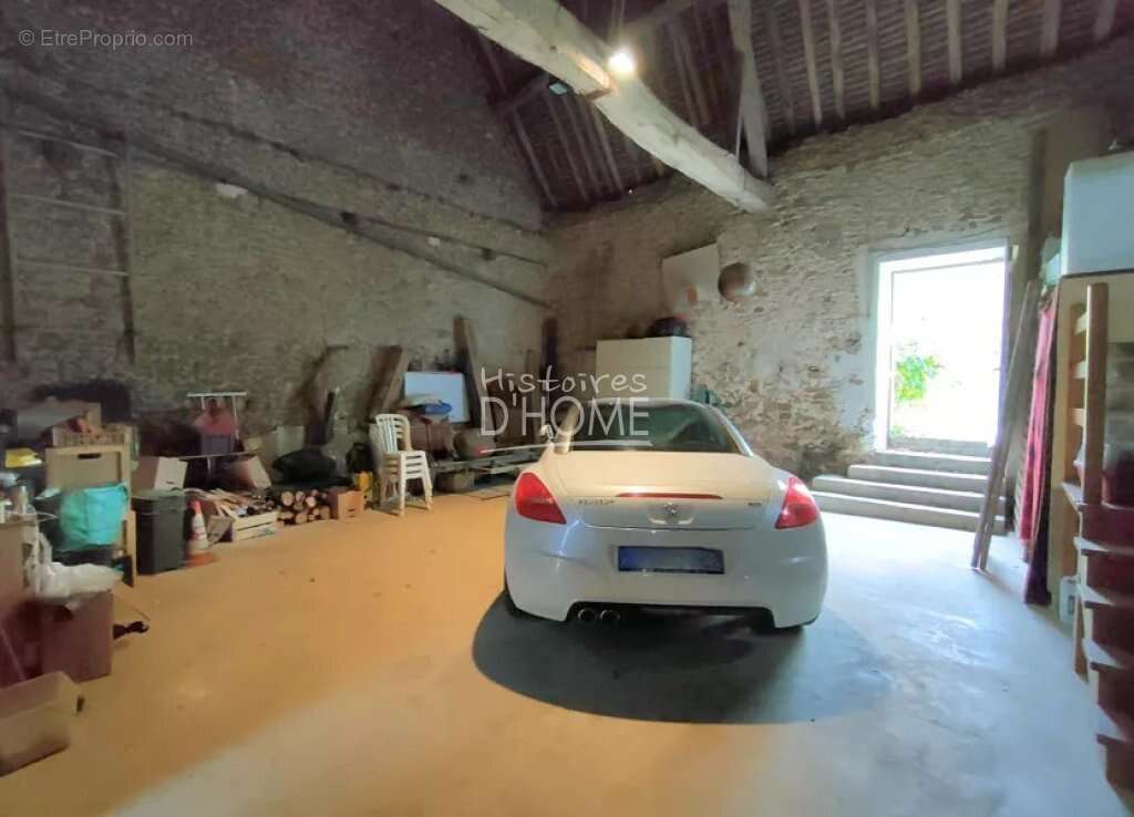 Maison à BERNAY-VILBERT