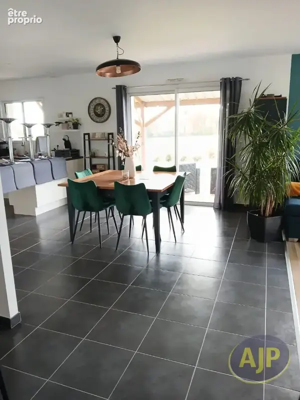 AVESSAC, Maison 4 ch+ bureau - photo 6