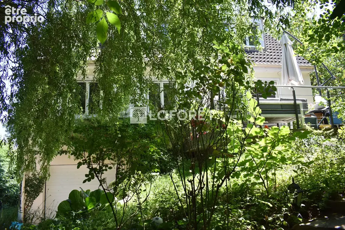 Maison familiale climatisée, avec sous-sol - Orgeval - 7 pièces - photo 5