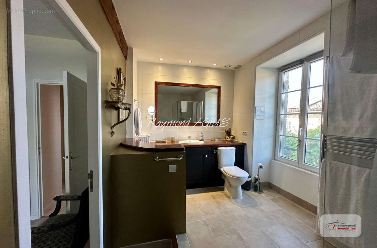 Maison à CASTELMORON-SUR-LOT