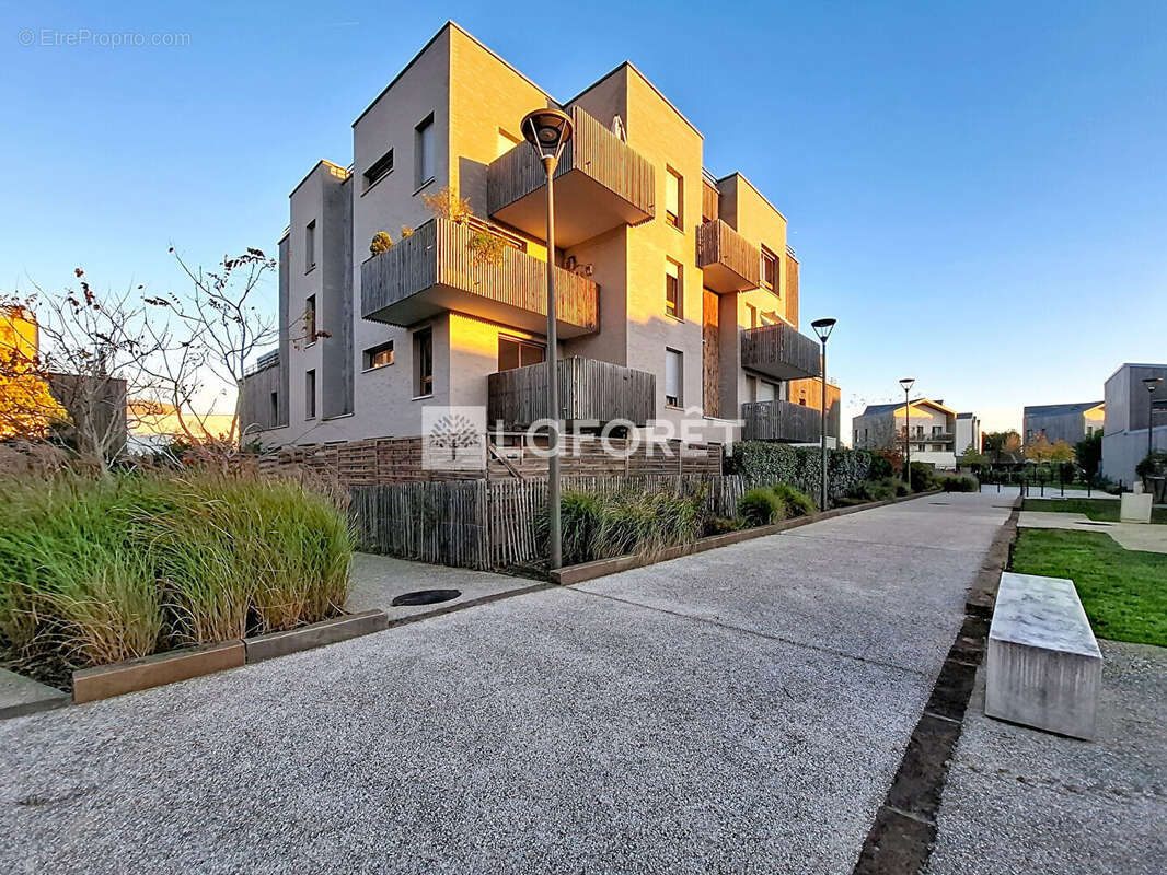 Appartement à BUSSY-SAINT-GEORGES
