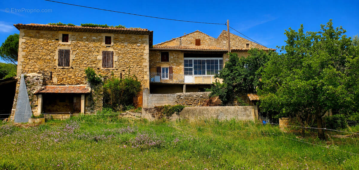 Maison à GOUDARGUES