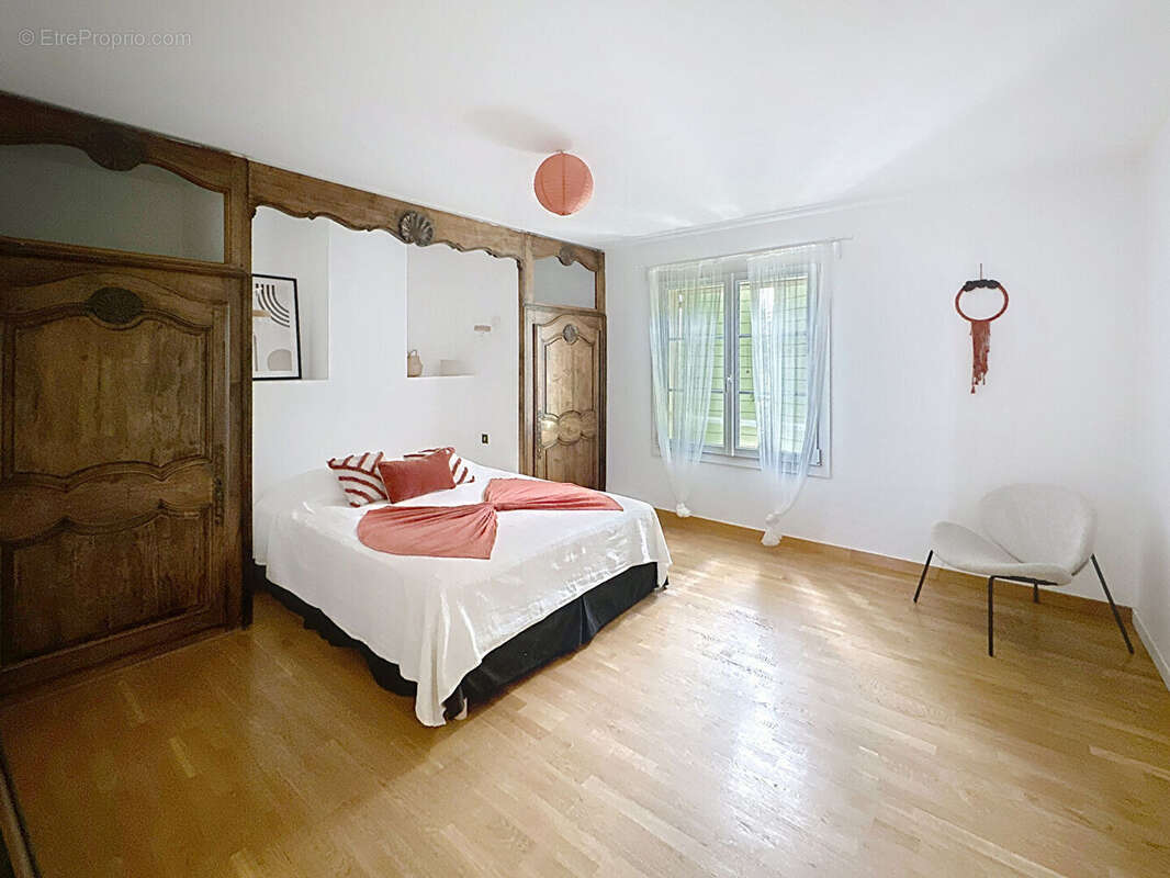 Maison à CHATEAUNEUF-DU-PAPE