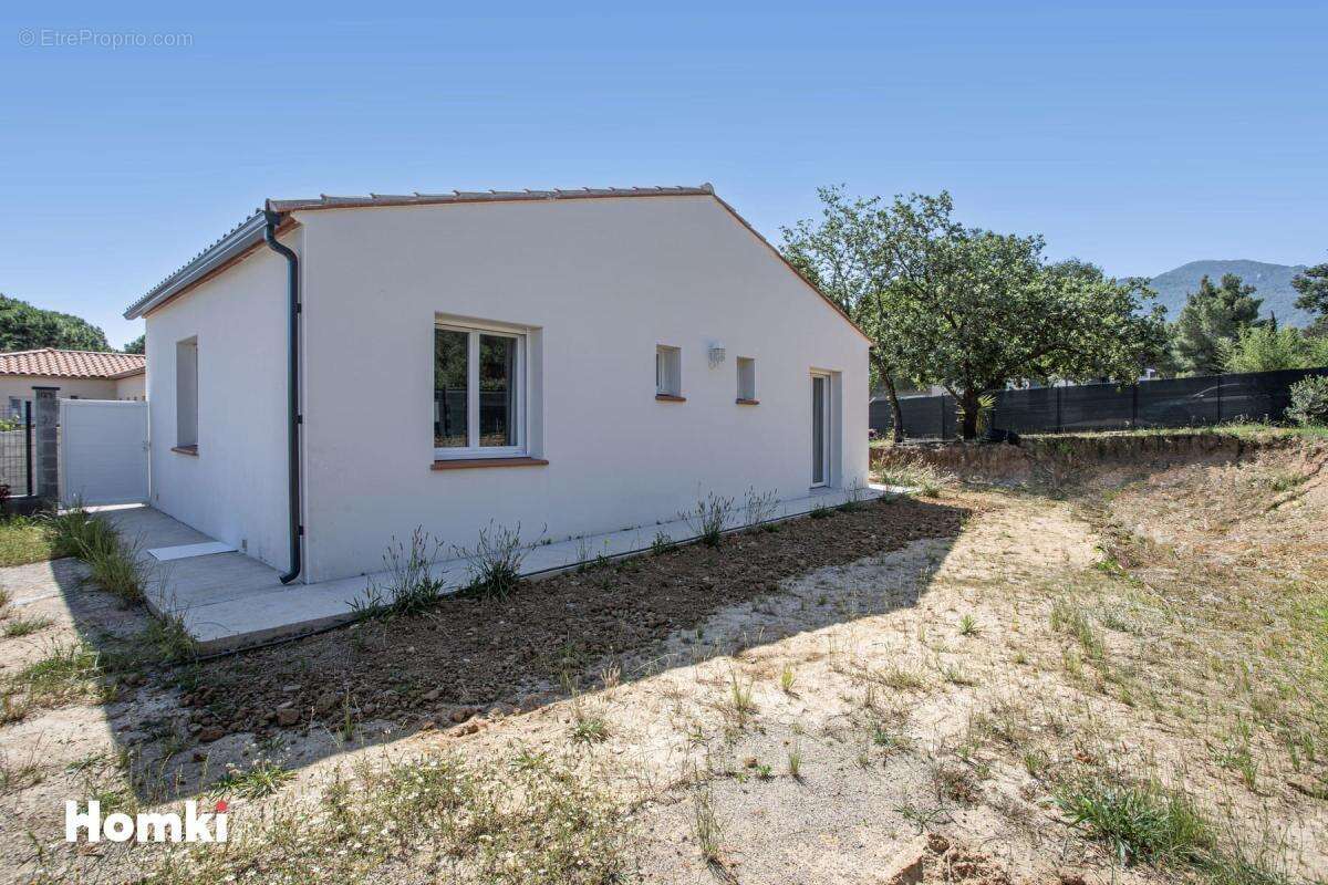 Maison à LAROQUE-DES-ALBERES