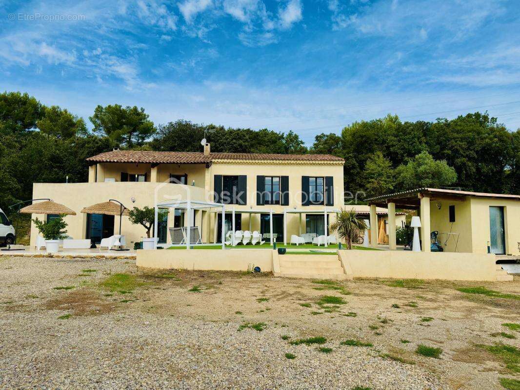 Propriété d’exception de 300m2 - Parc du LUBERON - Corbières en Provence - photo 3