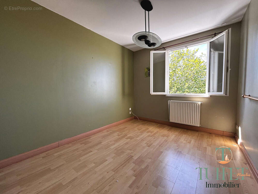 Maison 126 m² à Hiers-Brouage  - photo 9