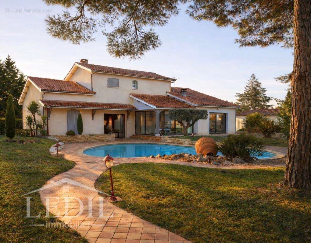 Maison à SAINTE-BAZEILLE