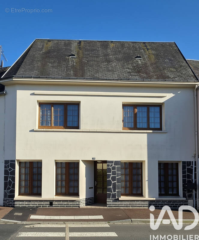 Photo 1 - Maison à CANISY