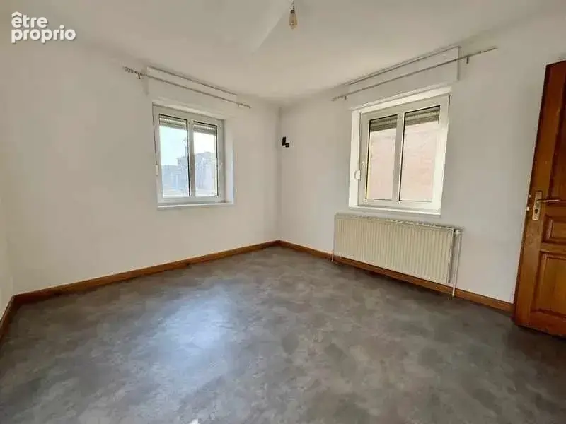 À vendre  Maison 118 m² avec cour et dépendances à Sarralbe - photo 6