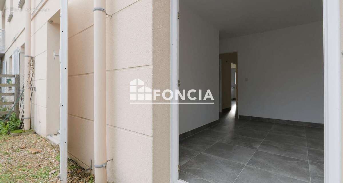 Appartement à MELUN