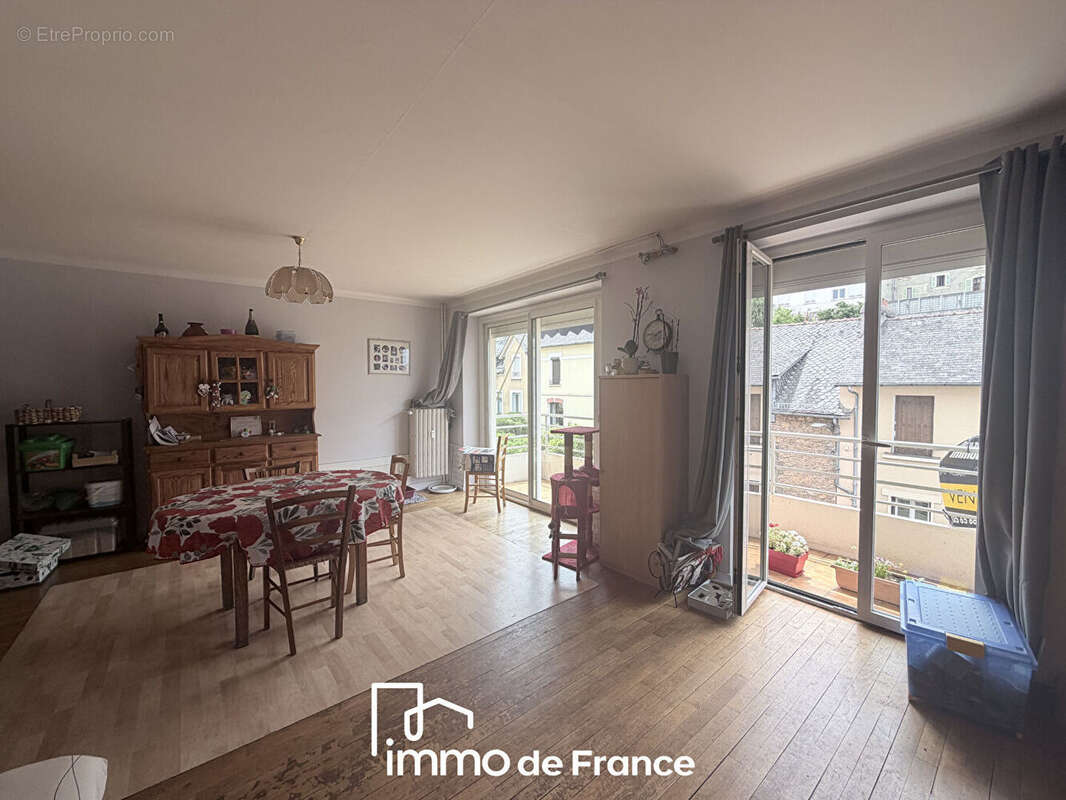 Appartement Rodez 4 pièce(s) 80.67 m2 - photo 7