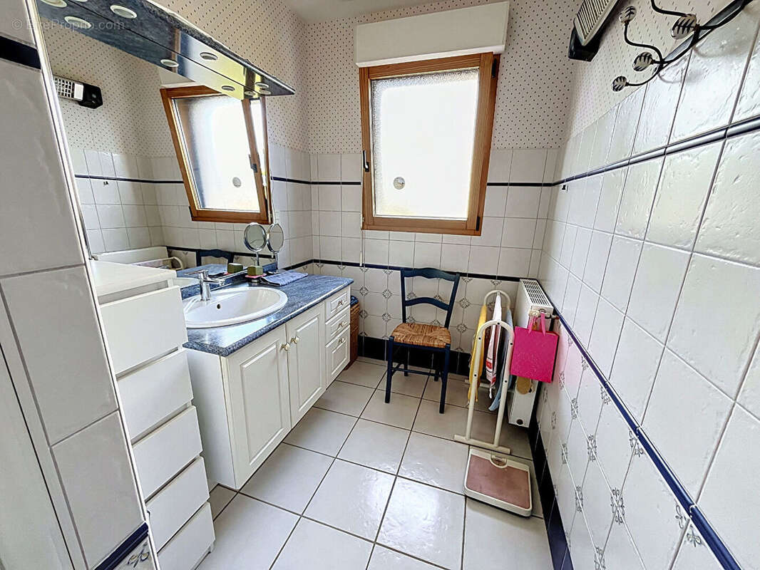 Maison Saint Senier Sous Avranches(50300),  6 pièce(s) , 115 m2, vie de plain-pied, 668m² de terrain - photo 7